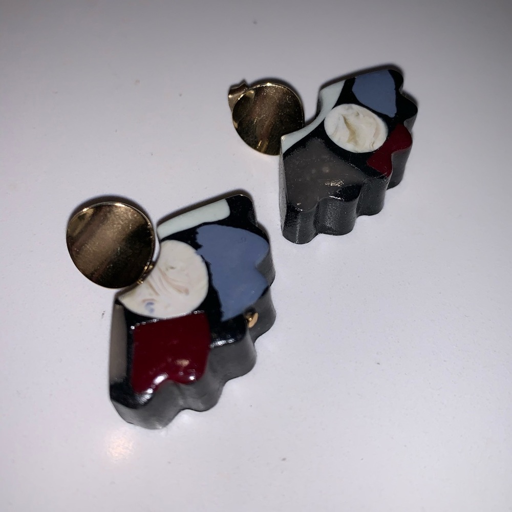 Earrings - Picture 7 of 7
